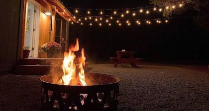 Upscale lodging next to Glacier NP North fork unit