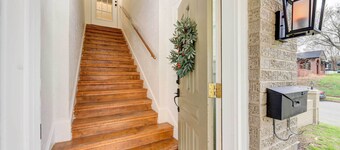 2 Mi to Magnolia Mkt: Cozy Retreat w/ Shared Yard