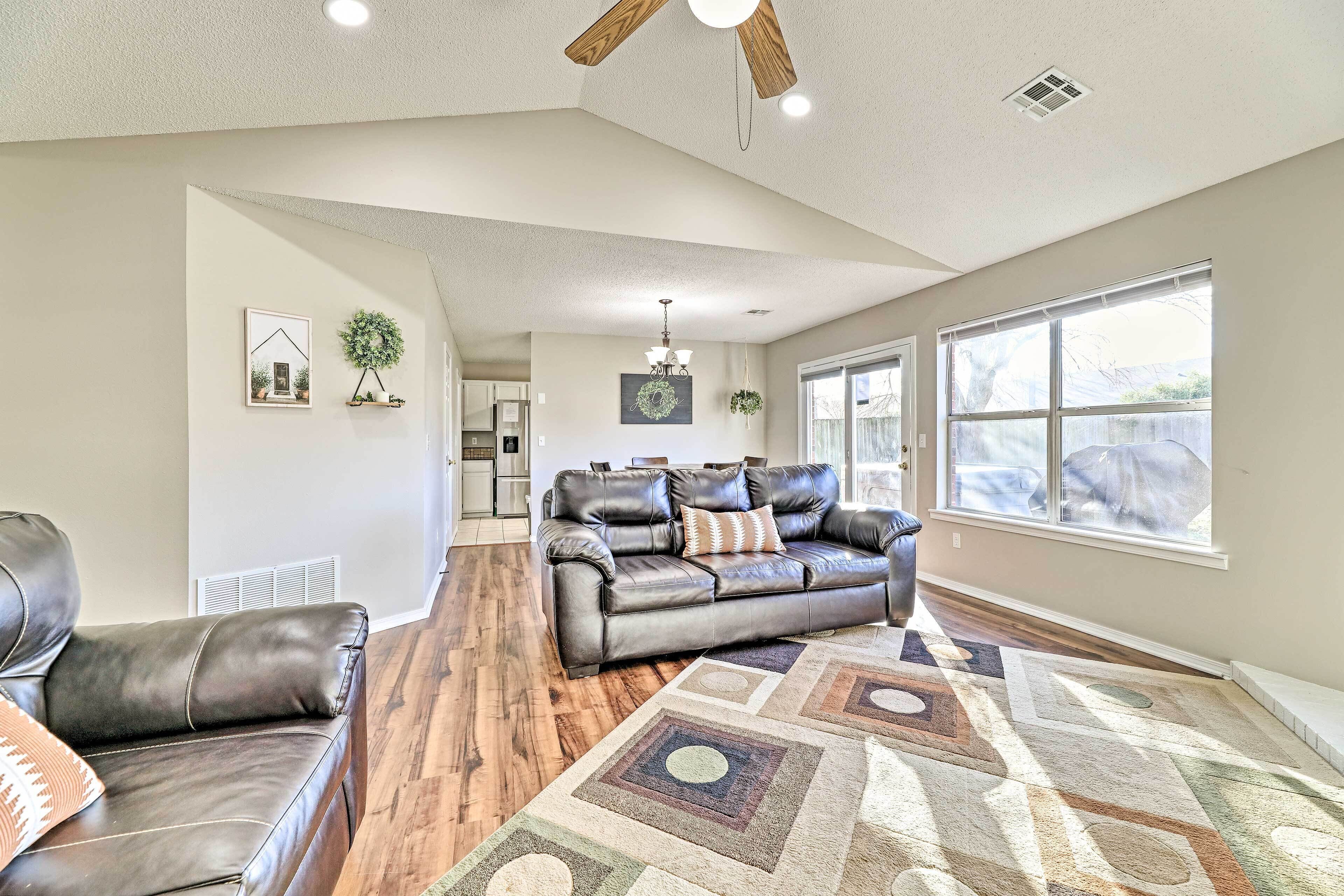 House (3 Bedrooms) | Front of property