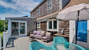 Outdoor dining - Waterfront Hyannis Gem: Walk to Hyannis Port Beach (Hyannis)