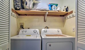 Casa (2 Bedrooms) | Interior