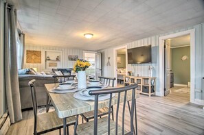House (3 Bedrooms) | Interior - 'buttermilk Cottage' - Cape Cod Escape w/ Fire Pit (Buzzards Bay)