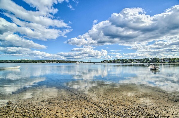 House (3 Bedrooms) | Interior - 'buttermilk Cottage' - Cape Cod Escape w/ Fire Pit (Buzzards Bay)