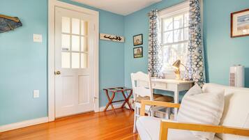 Cottage (3 Bedrooms) | Interior