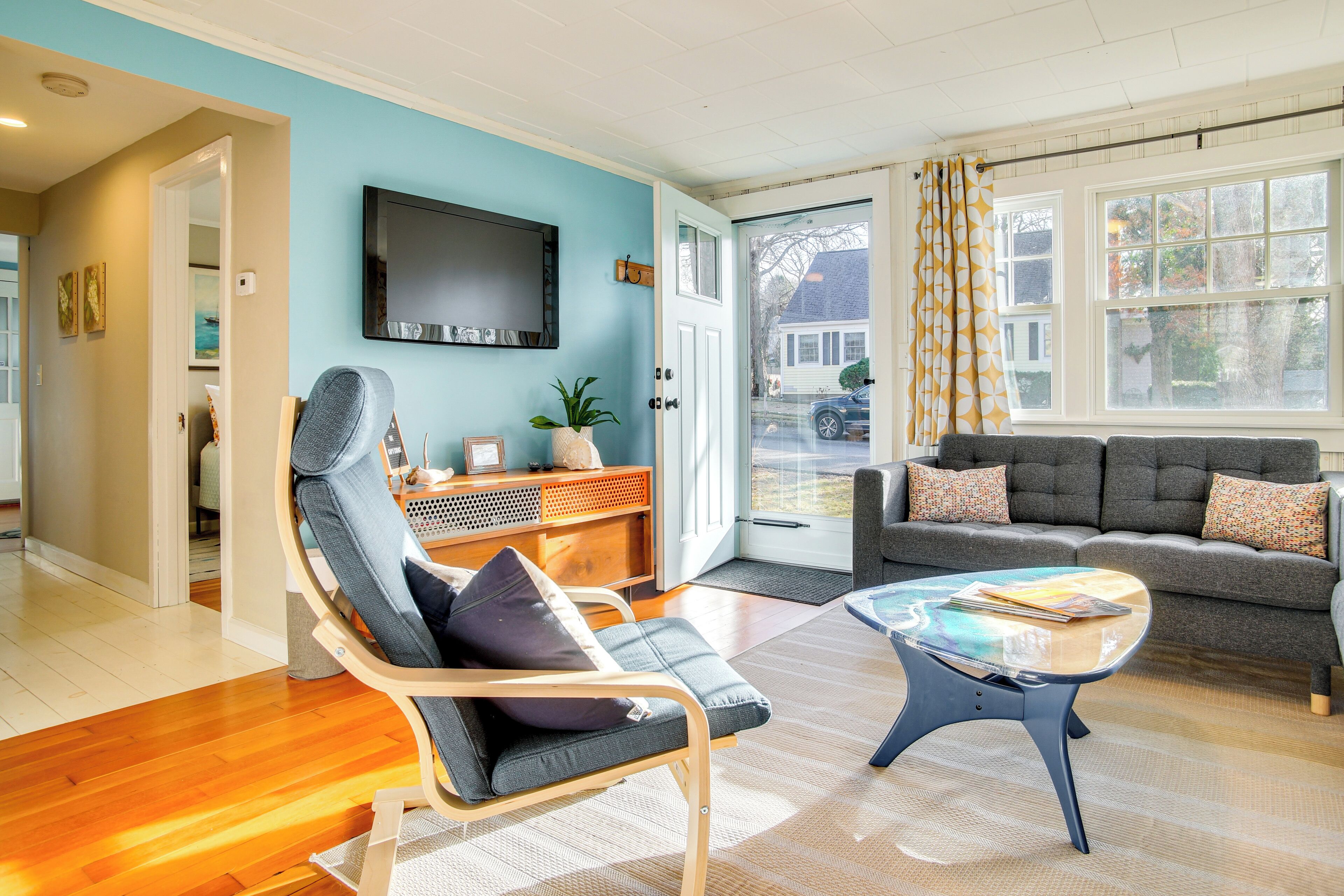 المنشأة من الداخل