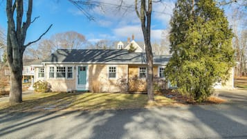 Cottage (3 Bedrooms) | Interior