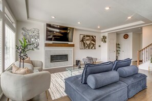 Hús (3 Bedrooms) | Að innan