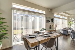Hús (3 Bedrooms) | Að innan