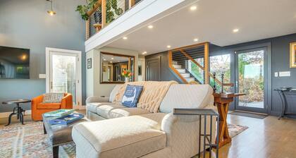 1 Mi to Ferry & Beach: Waterfront Hyannis Home!