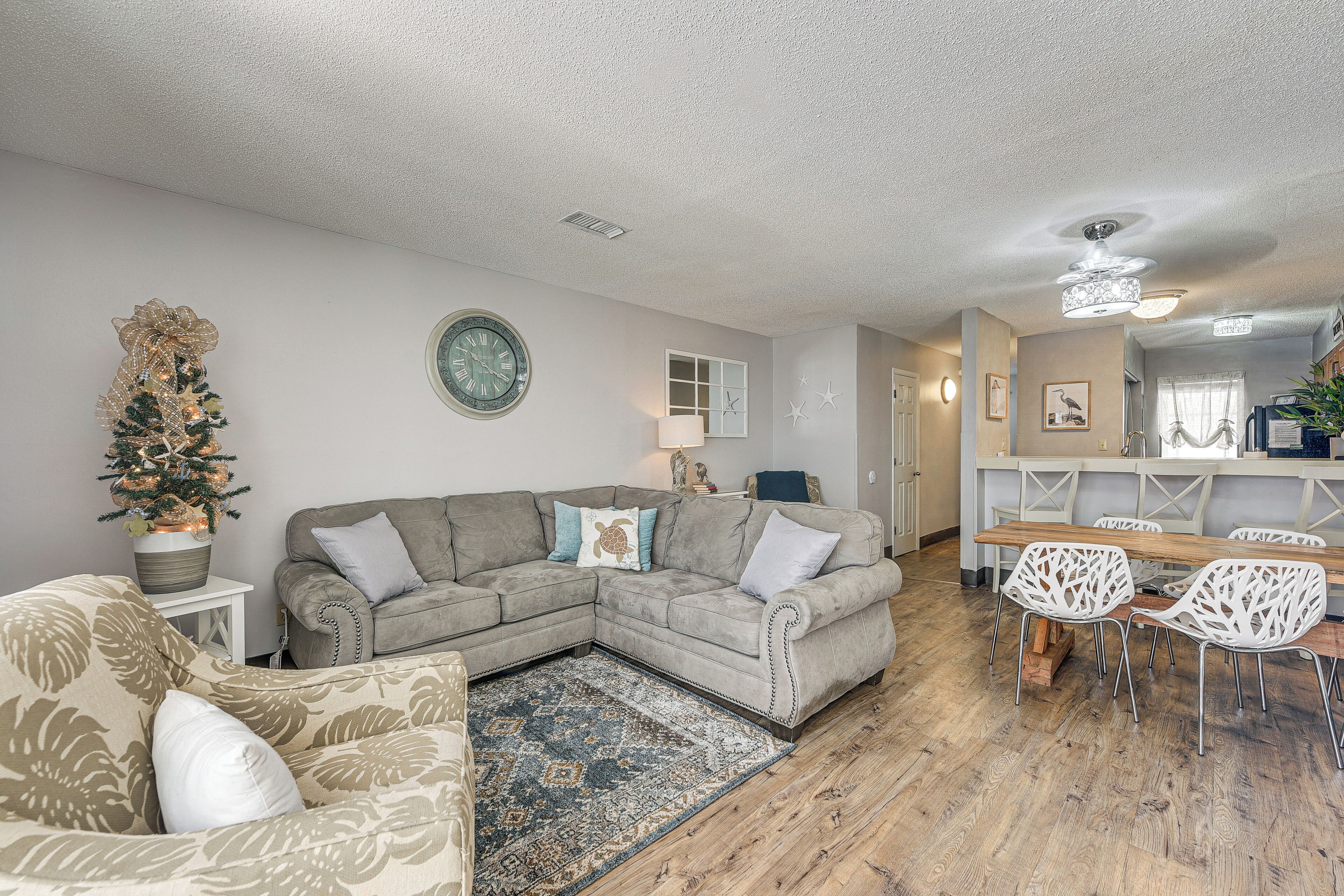 Apartment (4 Bedrooms) | Front of property