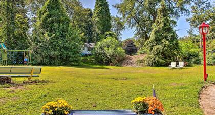 Cozy Agawam Studio w/ Yard: 2 Miles to Six Flags!