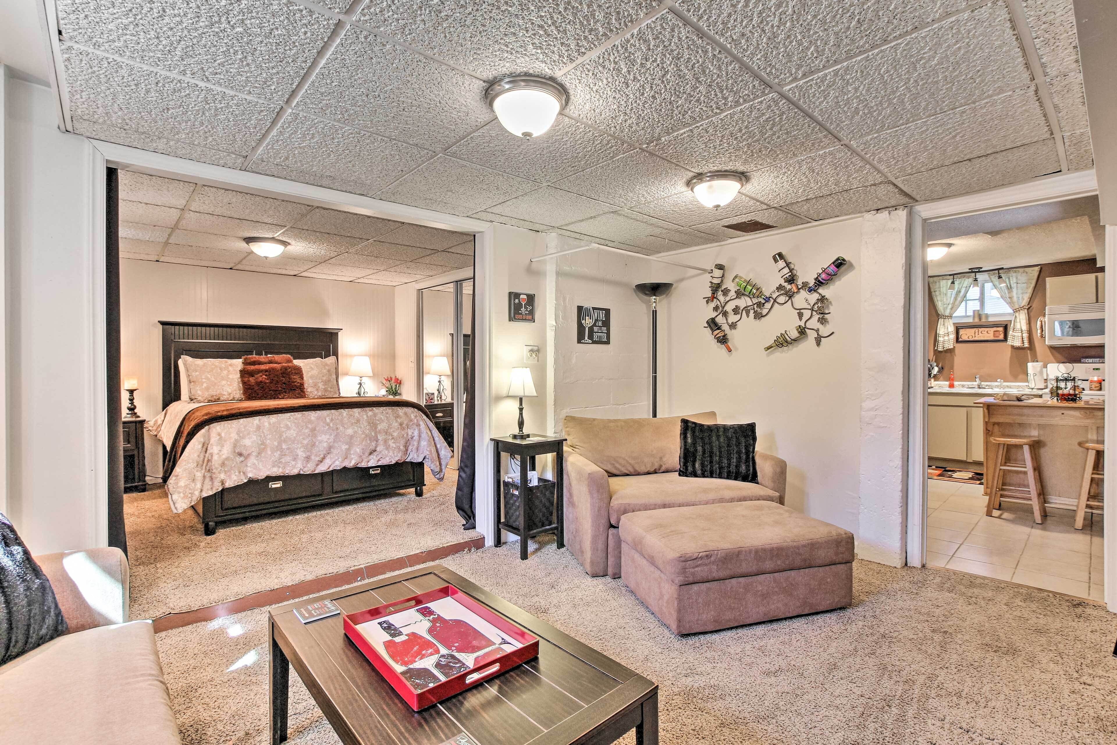 Apartment (0 Bedroom) | Interior