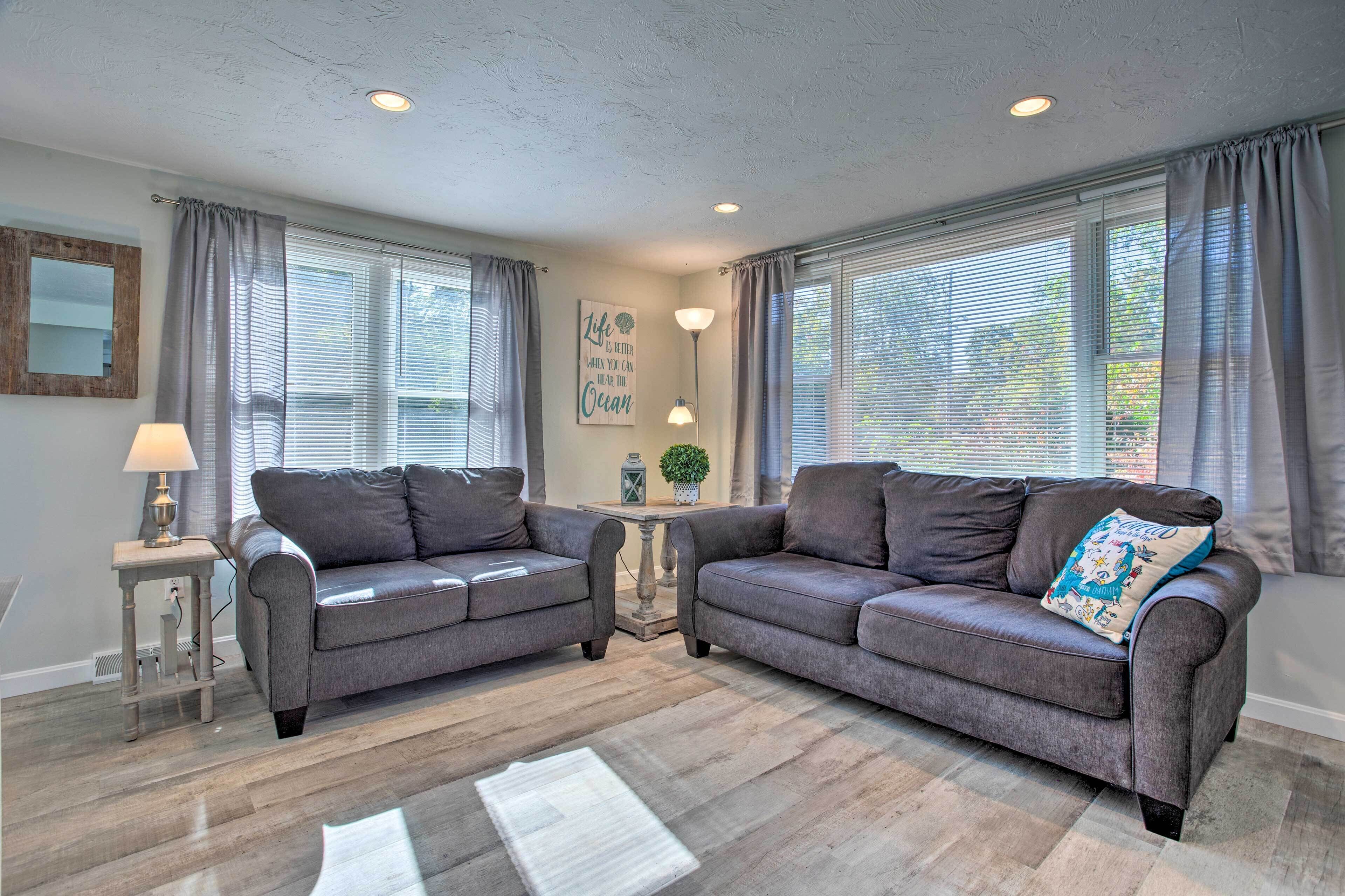 House (4 Bedrooms) | Front of property