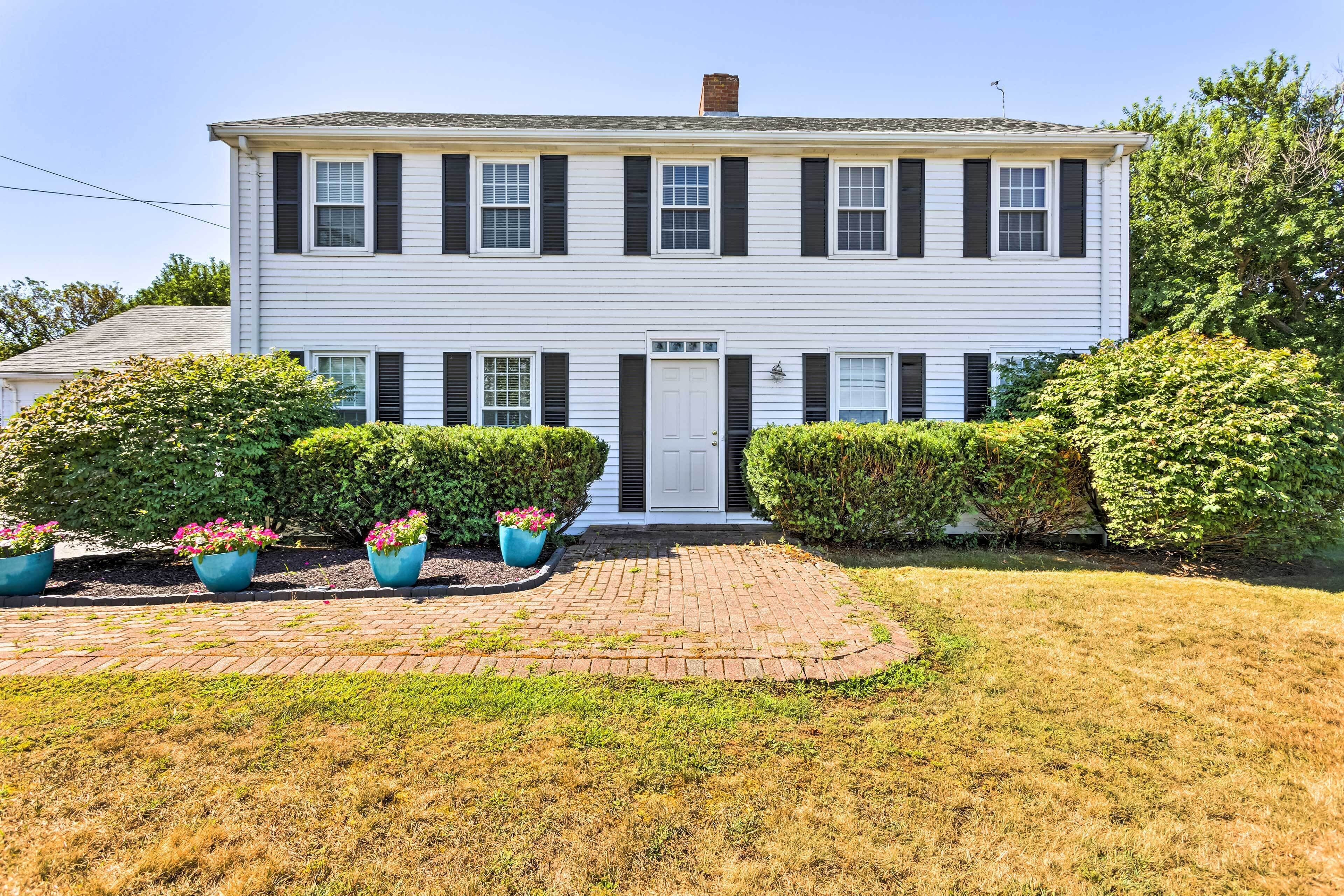 House (6 Bedrooms) | Interior