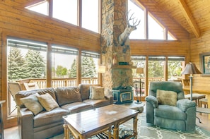 House (3 Bedrooms) | Front of property