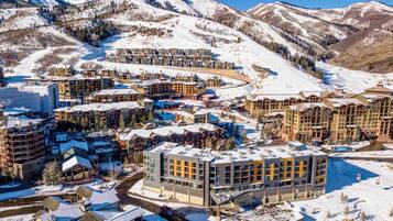 Apartment (0 Bedroom) | Front of property