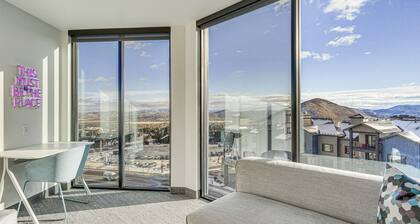 'love at Frost Sight' Park City Ski Condo w/ View!