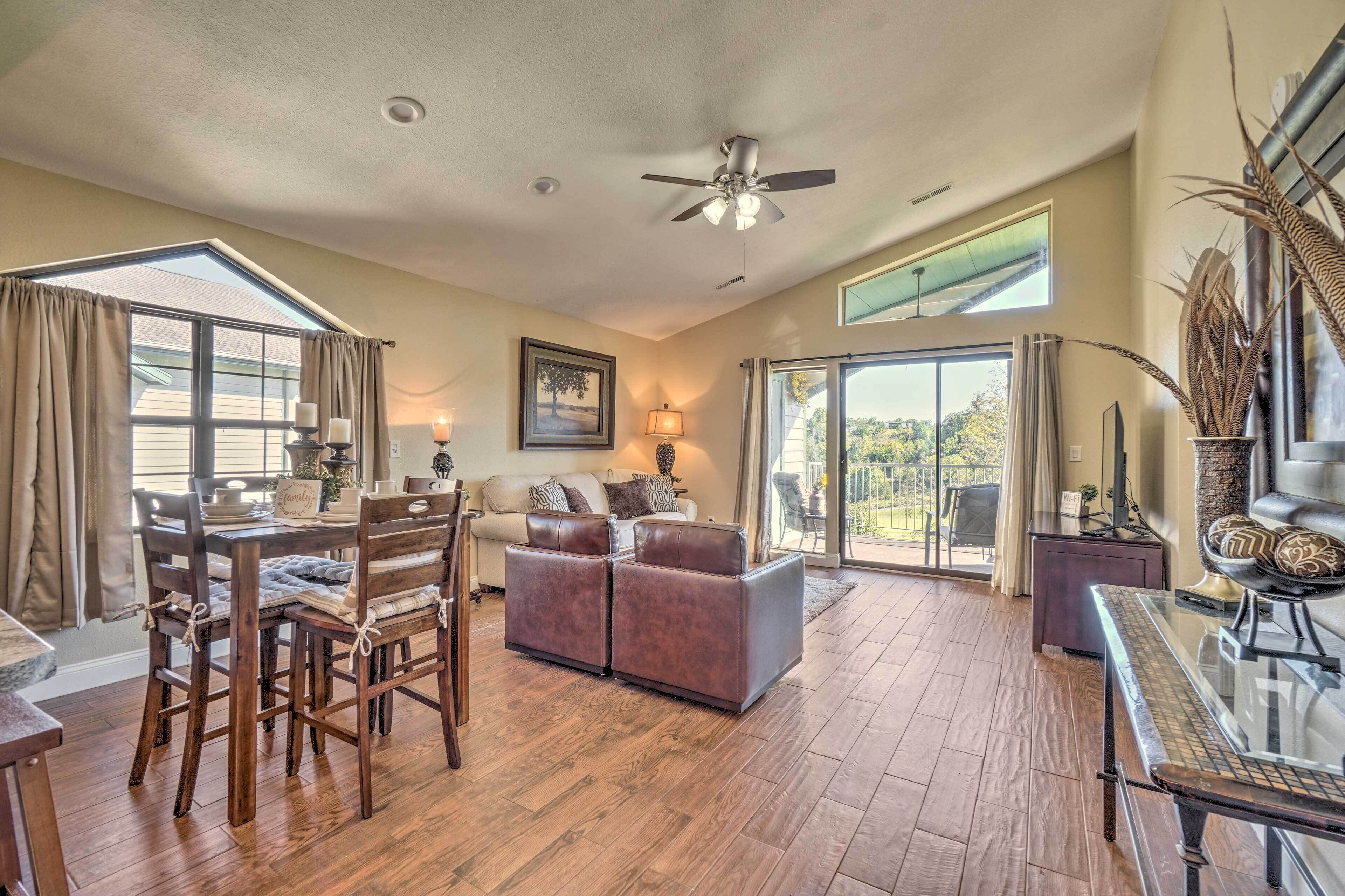 公寓 (2 Bedrooms) | 客廳 | 電視