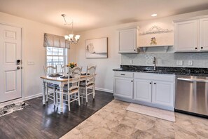 Apartment (2 Bedrooms) | Interior - Bright & Airy Condo - Walk to Ortley Beach! (Seaside Heights)