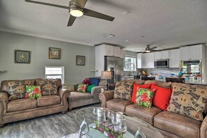 Interior - Indian Rocks Beach Home: Dock, Beach & Pool Access (Indian Rocks Beach)