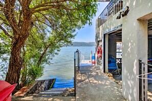 House (2 Bedrooms) | Interior - Lakefront Retreat w/ Dock, Paddle Boards & Kayaks! (Clearlake)