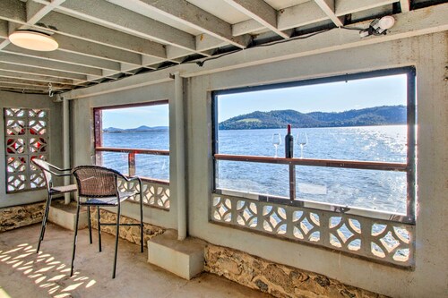 Lakefront Retreat w/ Dock, Paddle Boards & Kayaks!