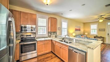 Cottage (2 Bedrooms) | Interior