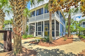 Interior - Screened Porch + Beach Access: Port St Joe Cottage (Port St. Joe)