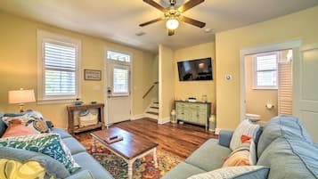 Cottage (2 Bedrooms) | Interior