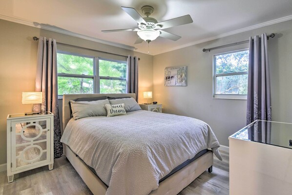 House (2 Bedrooms)