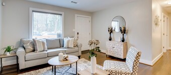 6 Mi to Mercedes-benz! Pet-friendly Yard in ATL
