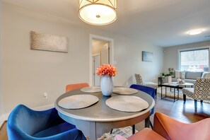 Nhà (3 Bedrooms) | Nội thất