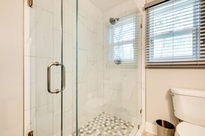 House (3 Bedrooms) | Interior - Pet-friendly Home ~ 6 Mi to Downtown Atlanta! (Atlanta)