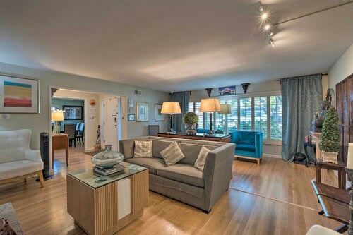 Spacious Wine Country Home: 1 Mi to Downtown Lodi!