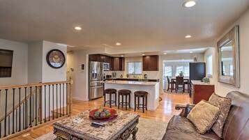 House (3 Bedrooms) | Front of property