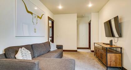 Private 1+ Acre & Hot Tub: Silverthorne Mtn Escape