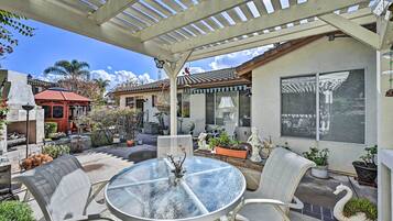 Apartment (0 Bedroom) | Interior