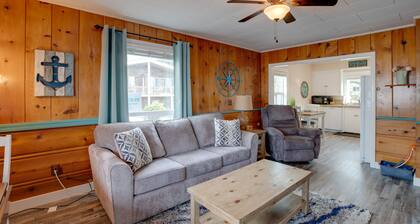 Oceanview Rockaway Beach Condo w/ Deck & Gas Grill