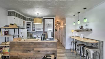 Apartment (1 Bedroom) | Interior