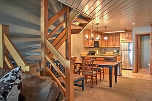 อพาร์ทเมนท์ (3 Bedrooms) | ภายใน