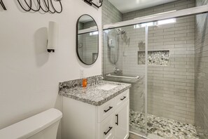 House (2 Bedrooms) | Interior - 'breeze by the Marina' Chula Vista Getaway! (Chula Vista)