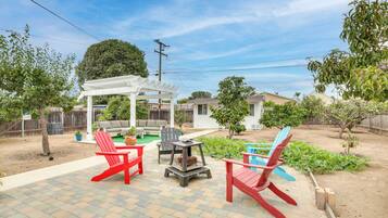 House (2 Bedrooms) | Front of property