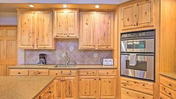 Rumah (4 Bedrooms) | Interior