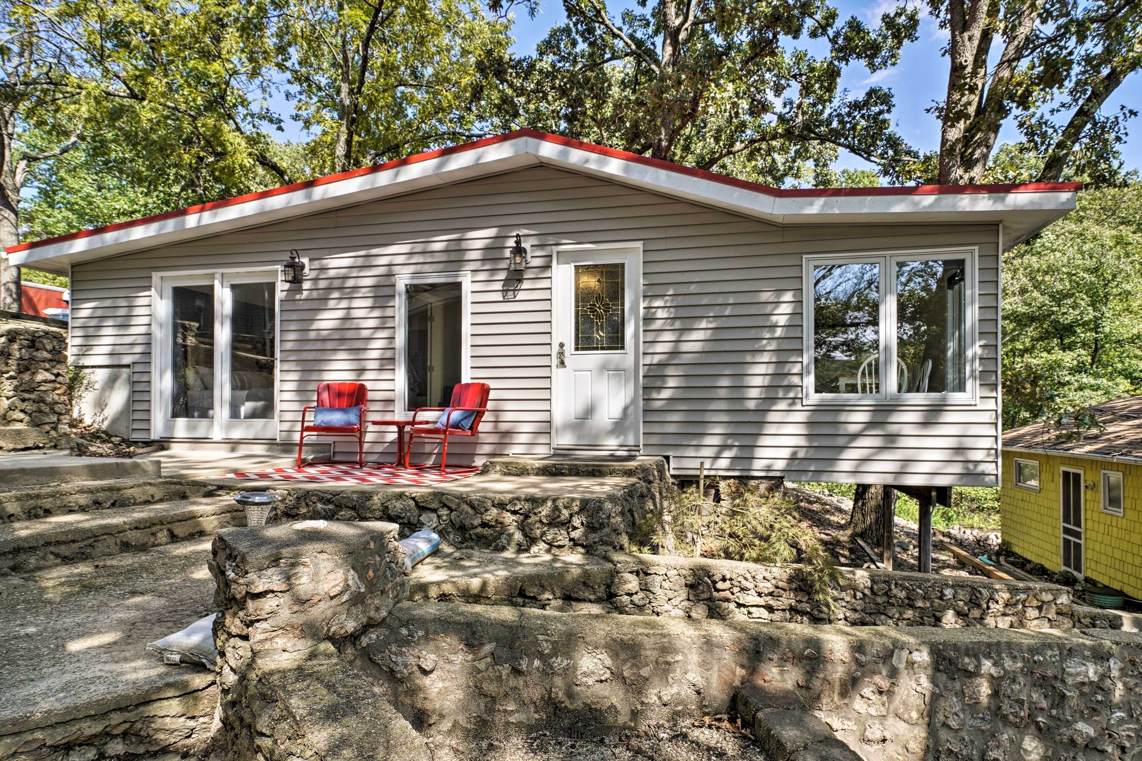 House (2 Bedrooms) | Interior