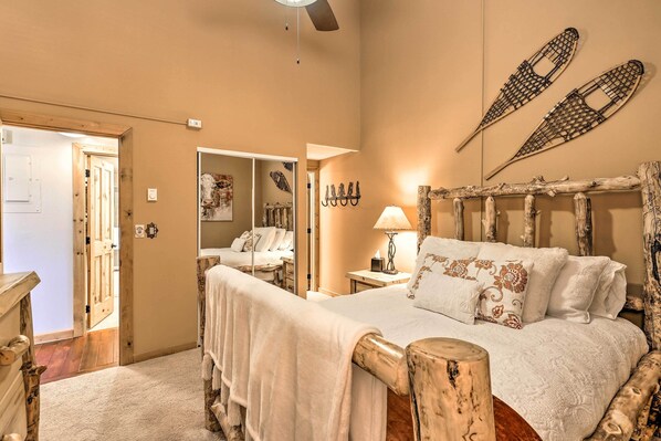 Interior - Steamboat Ski Getaway w/ Balcony & Resort Views! (Steamboat Springs)