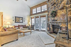 Apartment (2 Bedrooms) | Interior - All-season Resort Condo: 5 Mi to Dillon Reservoir (Silverthorne)