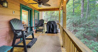 Private Cabin on 2 Acres: Hot Tub, 10 Mi to Boone!