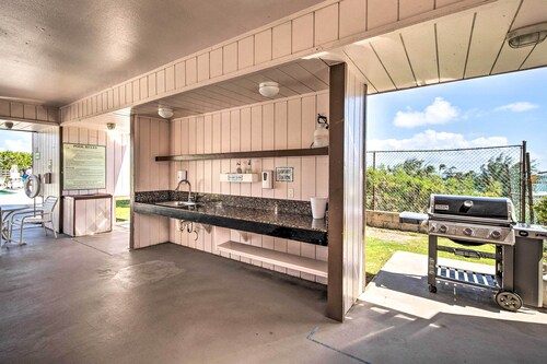 Ocean-view Condo < Half Mile to Kalapaki Beach!