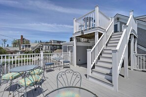 Apartment (1 Bedroom) | Interior - 'captain's Quarters' Updated Provincetown Apt (Provincetown)
