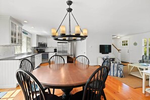 Nhà (3 Bedrooms) | Nội thất